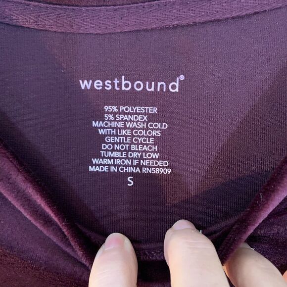 Westbound Tunic Women Small Maroon Velvet Lagenlook Asymmetrical Barbie Core - Picture 4 of 6
